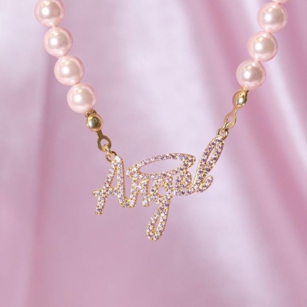 Meet your Posher, Hana